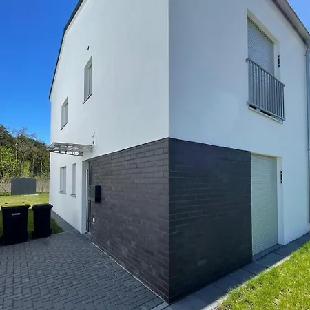 Holiday home Vogelchisi Fredersdorf-Vogelsdorf